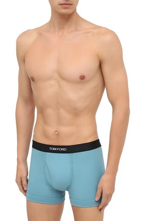 Мужские хлопковые боксеры TOM FORD голубого цвета по цене 5520 руб., арт. T4LC31040 | Фото 2 Мужские хлопковые боксеры TOM FORD голубого цвета, арт. T4LC31040 | Фото 2