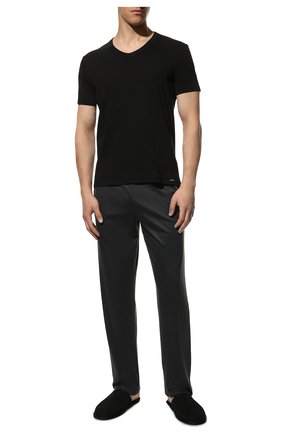 Мужские хлопковая футболка TOM FORD черного цвета по цене 10550 руб., арт. T4M091040 | Фото 2 Мужские хлопковая футболка TOM FORD черного цвета, арт. T4M091040 | Фото 2