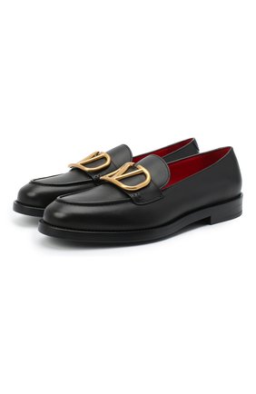 Женские кожаные лоферы valentino garavani vlogo VALENTINO черного цвета по цене 57150 руб., арт. UW2S0AD8/DSH | Фото 1 Женские кожаные лоферы valentino garavani vlogo VALENTINO черного цвета, арт. UW2S0AD8/DSH | Фото 1