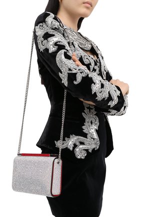 Женская сумка vanite large CHRISTIAN LOUBOUTIN серебряного цвета по цене 128000 руб., арт. vanite large clutch metal suede/strass | Фото 2 Женская сумка vanite large CHRISTIAN LOUBOUTIN серебряного цвета, арт. vanite large clutch metal suede/strass | Фото 2