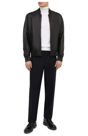 Мужской кожаный бомбер GIVENCHY черного цвета по цене 265000 руб., арт. BM00K660TC | Фото 2 Мужской кожаный бомбер GIVENCHY черного цвета, арт. BM00K660TC | Фото 2