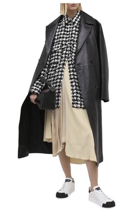 Женские кожаные кеды portofino DOLCE & GABBANA черно-белого цвета по цене 47500 руб., арт. CK1802/AW113 | Фото 2 Женские кожаные кеды portofino DOLCE & GABBANA черно-белого цвета, арт. CK1802/AW113 | Фото 2