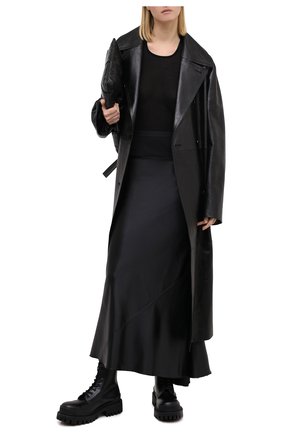 Женская юбка RICK OWENS черного цвета по цене 56150 руб., арт. RP20F2334/QLX | Фото 2 Женская юбка RICK OWENS черного цвета, арт. RP20F2334/QLX | Фото 2