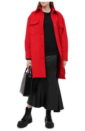 Женская хлопковый свитшот DRIES VAN NOTEN черного цвета по цене 23200 руб., арт. 202-11159-1620 | Фото 2 Женская хлопковый свитшот DRIES VAN NOTEN черного цвета, арт. 202-11159-1620 | Фото 2
