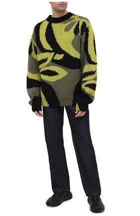 Мужские джинсы DRIES VAN NOTEN синего цвета по цене 26400 руб., арт. 202-22409-1385 | Фото 2 Мужские джинсы DRIES VAN NOTEN синего цвета, арт. 202-22409-1385 | Фото 2