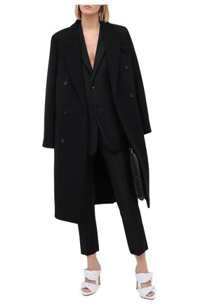Женские шерстяные брюки BOTTEGA VENETA черного цвета по цене 57250 руб., арт. 628898/VKX00 | Фото 2 Женские шерстяные брюки BOTTEGA VENETA черного цвета, арт. 628898/VKX00 | Фото 2