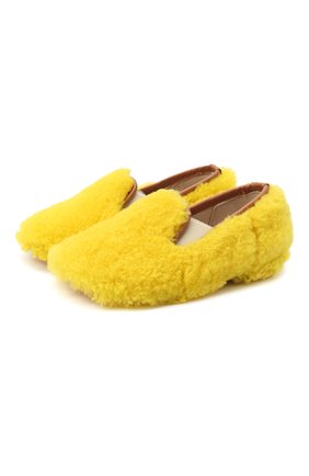 Детского домашние туфли из меха GALLUCCI желтого цвета, арт. M00003AS/SC P C CRE MCU | Фото 1 (Материал внешний: Натуральный мех; Материал внутренний: Натуральная кожа; Кросс-КТ: слиперы)