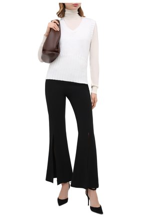 Женский шерстяной жилет TOM FORD белого цвета по цене 69950 руб., арт. TSK260-YAX279 | Фото 2 Женский шерстяной жилет TOM FORD белого цвета, арт. TSK260-YAX279 | Фото 2