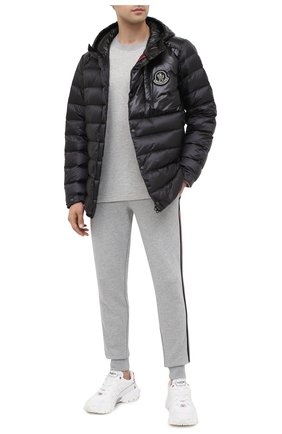 Мужская пуховая куртка 2 moncler 1952 MONCLER GENIUS черного цвета по цене 99500 руб., арт. F2-092-1A523-00-C0643 | Фото 2 Мужская пуховая куртка 2 moncler 1952 MONCLER GENIUS черного цвета, арт. F2-092-1A523-00-C0643 | Фото 2