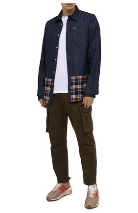 Мужская джинсовая рубашка DSQUARED2 синего цвета по цене 42050 руб., арт. S71DM0418/S30712 | Фото 2 Мужская джинсовая рубашка DSQUARED2 синего цвета, арт. S71DM0418/S30712 | Фото 2