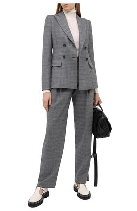 Женские шерстяные брюки EMPORIO ARMANI серого цвета по цене 53050 руб., арт. 9NP14T/92108 | Фото 2 Женские шерстяные брюки EMPORIO ARMANI серого цвета, арт. 9NP14T/92108 | Фото 2