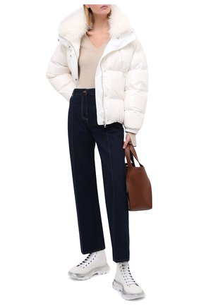 Женские текстильные ботинки ALEXANDER MCQUEEN белого цвета по цене 57200 руб., арт. 633901/W4L3F | Фото 2 Женские текстильные ботинки ALEXANDER MCQUEEN белого цвета, арт. 633901/W4L3F | Фото 2