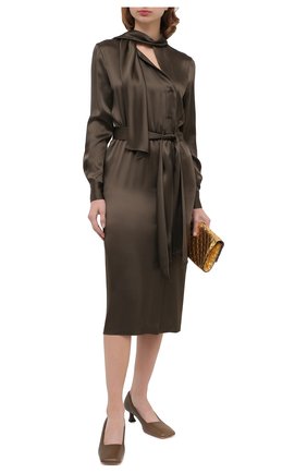 Женское платье TOM FORD хаки цвета по цене 251000 руб., арт. AB2868-FAX727 | Фото 2 Женское платье TOM FORD хаки цвета, арт. AB2868-FAX727 | Фото 2