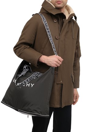 Мужская текстильная сумка-шопер light 3 GIVENCHY черно-белого цвета по цене 69700 руб., арт. BK507CK0B5 | Фото 5 Мужская текстильная сумка-шопер light 3 GIVENCHY черно-белого цвета, арт. BK507CK0B5 | Фото 5