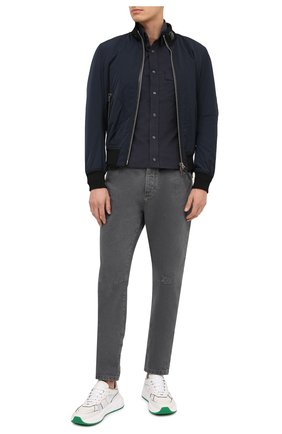 Мужская хлопковая рубашка TOM FORD синего цвета по цене 57250 руб., арт. 8FT875/94MEKI | Фото 2 Мужская хлопковая рубашка TOM FORD синего цвета, арт. 8FT875/94MEKI | Фото 2 (Материал внешний: Хлопок; Длина (для топов): Стандартные; Рукава: Длинные; Случай: Повседневный; Стили: Кэжуэл; Манжеты: На кнопках; Воротник: Кент; Принт: Однотонные; Мужское Кросс-КТ: Рубашка-одежда; Региональные ограничения белый список (Axapta Mercury): RU)