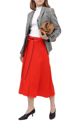 Женская юбка из вискозы VICTORIA BECKHAM красного цвета по цене 76050 руб., арт. 1320WSK001673C | Фото 2 Женская юбка из вискозы VICTORIA BECKHAM красного цвета, арт. 1320WSK001673C | Фото 2