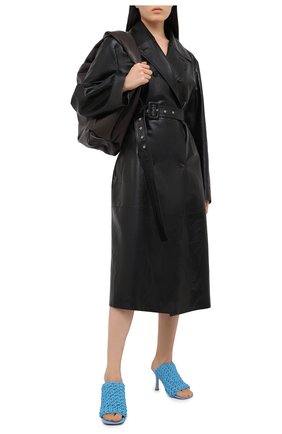 Женские кожаные мюли bv board BOTTEGA VENETA голубого цвета по цене 113500 руб., арт. 630179/VBP20 | Фото 2 Женские кожаные мюли bv board BOTTEGA VENETA голубого цвета, арт. 630179/VBP20 | Фото 2