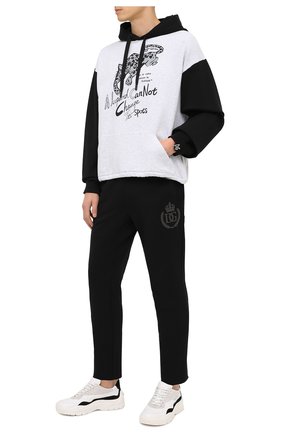 Мужской хлопковое худи DOLCE & GABBANA черно-белого цвета по цене 57500 руб., арт. G9TE6Z/HU7FX | Фото 2 Мужской хлопковое худи DOLCE & GABBANA черно-белого цвета, арт. G9TE6Z/HU7FX | Фото 2