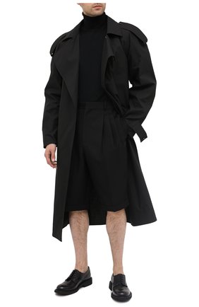 Мужские шерстяные шорты LOEWE черного цвета по цене 49350 руб., арт. H526331X40 | Фото 2 Мужские шерстяные шорты LOEWE черного цвета, арт. H526331X40 | Фото 2
