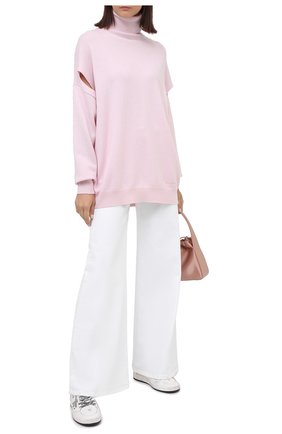 Женские кожаные кеды superstar GOLDEN GOOSE DELUXE BRAND белого цвета по цене 32800 руб., арт. GWF00117.F000185 | Фото 2 Женские кожаные кеды superstar GOLDEN GOOSE DELUXE BRAND белого цвета, арт. GWF00117.F000185 | Фото 2