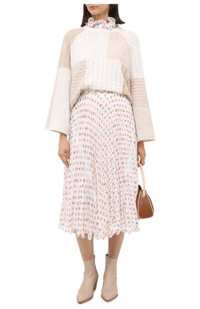 Женский пуловер из шерсти и хлопка ALICE + OLIVIA бежевого цвета по цене 38500 руб., арт. CC006S10709 | Фото 2 Женский пуловер из шерсти и хлопка ALICE + OLIVIA бежевого цвета, арт. CC006S10709 | Фото 2