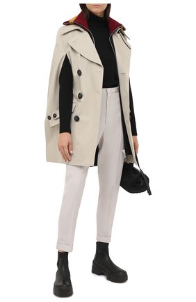 Женская хлопковый кейп DSQUARED2 бежевого цвета по цене 129500 руб., арт. S75AA0346/S41794 | Фото 2 Женская хлопковый кейп DSQUARED2 бежевого цвета, арт. S75AA0346/S41794 | Фото 2