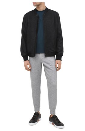 Мужские джоггеры ERMENEGILDO ZEGNA светло-серого цвета по цене 79950 руб., арт. UV554/TR0 | Фото 2 Мужские джоггеры ERMENEGILDO ZEGNA светло-серого цвета, арт. UV554/TR0 | Фото 2