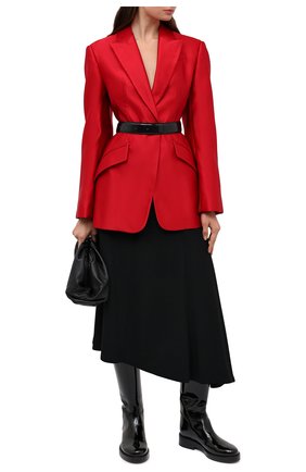 Женский шелковый жакет ALEXANDER MCQUEEN красного цвета по цене 294000 руб., арт. 636289/QBAAW | Фото 2 Женский шелковый жакет ALEXANDER MCQUEEN красного цвета, арт. 636289/QBAAW | Фото 2