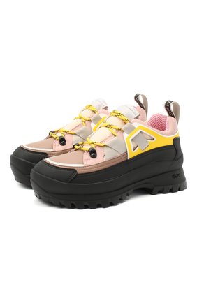Женские кроссовки trail STELLA MCCARTNEY розового цвета по цене 44200 руб., арт. 800222/N0157 | Фото 1 Женские кроссовки trail STELLA MCCARTNEY розового цвета, арт. 800222/N0157 | Фото 1