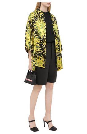 Женская шелковая блузка BALENCIAGA желтого цвета по цене 142000 руб., арт. 595038/TJL16 | Фото 2 Женская шелковая блузка BALENCIAGA желтого цвета, арт. 595038/TJL16 | Фото 2