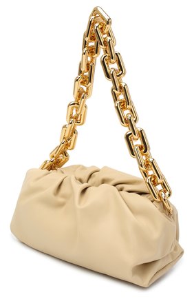 Женская сумка chain pouch BOTTEGA VENETA светло-бежевого цвета по цене 252500 руб., арт. 620230/VCP40 | Фото 4 Женская сумка chain pouch BOTTEGA VENETA светло-бежевого цвета, арт. 620230/VCP40 | Фото 4