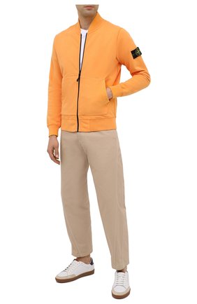 Мужская хлопковая толстовка STONE ISLAND оранжевого цвета по цене 21950 руб., арт. 731560220 | Фото 2 Мужская хлопковая толстовка STONE ISLAND оранжевого цвета, арт. 731560220 | Фото 2