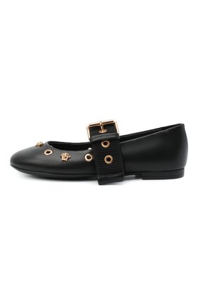 Детские кожаные балетки VERSACE черного цвета по цене 29050 руб., арт. YHF00048/YB00354/30-33 | Фото 2 Детские кожаные балетки VERSACE черного цвета, арт. YHF00048/YB00354/30-33 | Фото 2