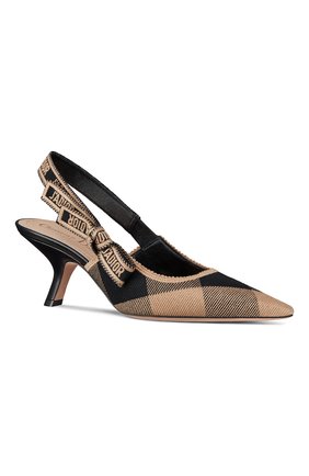 Женская текстильные туфли j'adior DIOR бежевого цвета по цене 88000 руб., арт. KCP826WCHS47X | Фото 2 Женская текстильные туфли j'adior DIOR бежевого цвета, арт. KCP826WCHS47X | Фото 2