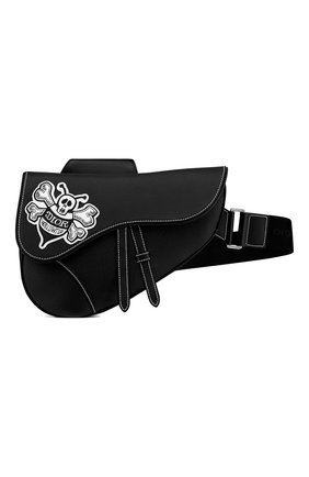 Мужская кожаная сумка saddle DIOR черного цвета по цене 260000 руб., арт. 1ADPO093RASH29E | Фото 1 Мужская кожаная сумка saddle DIOR черного цвета, арт. 1ADPO093RASH29E | Фото 1