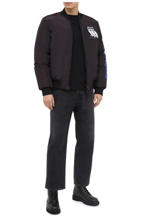 Мужская хлопковая футболка VALENTINO черного цвета по цене 29650 руб., арт. UV0MG10V6WQ | Фото 2 Мужская хлопковая футболка VALENTINO черного цвета, арт. UV0MG10V6WQ | Фото 2