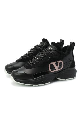 Женские кожаные кроссовки shegoes VALENTINO черного цвета по цене 59550 руб., арт. UW2S0AB1/XZX | Фото 1 Женские кожаные кроссовки shegoes VALENTINO черного цвета, арт. UW2S0AB1/XZX | Фото 1