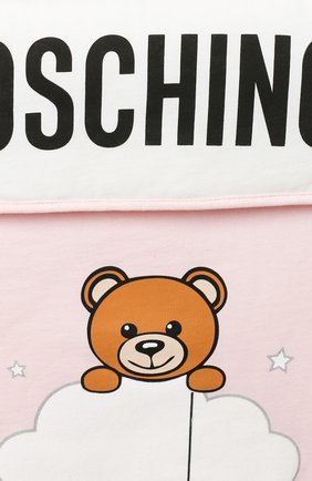 Детский хлопковый конверт MOSCHINO розового цвета по цене 18400 руб., арт. MZE005/LCE00 | Фото 3 Детский хлопковый конверт MOSCHINO розового цвета, арт. MZE005/LCE00 | Фото 3