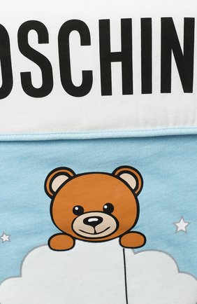 Детский хлопковый конверт MOSCHINO голубого цвета по цене 18400 руб., арт. MZE005/LCE00 | Фото 3 Детский хлопковый конверт MOSCHINO голубого цвета, арт. MZE005/LCE00 | Фото 3