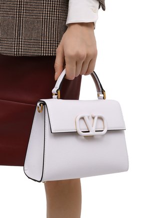 Женская сумка valentino garavani vsling VALENTINO белого цвета по цене 164000 руб., арт. UW0B0F53/KGW | Фото 2 Женская сумка valentino garavani vsling VALENTINO белого цвета, арт. UW0B0F53/KGW | Фото 2