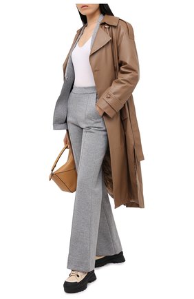Женские хлопковые брюки DOROTHEE SCHUMACHER серого цвета по цене 39050 руб., арт. 928002/MINIMALISTIC CHARM | Фото 2 Женские хлопковые брюки DOROTHEE SCHUMACHER серого цвета, арт. 928002/MINIMALISTIC CHARM | Фото 2