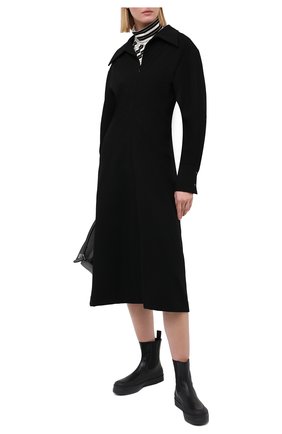 Женское платье LOW CLASSIC черного цвета по цене 39350 руб., арт. L0W20FW_DR02BK | Фото 2 Женское платье LOW CLASSIC черного цвета, арт. L0W20FW_DR02BK | Фото 2