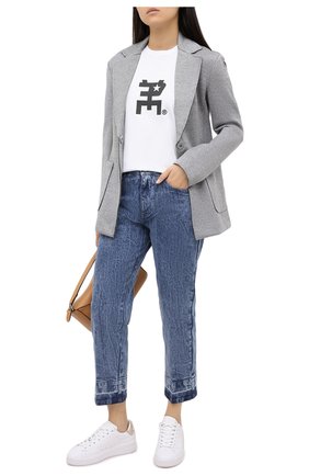 Женская хлопковая футболка TOSKVA белого цвета по цене 9800 руб., арт. GIRL BASE t-shirt-TS.W002-W21-T2-100-800 | Фото 2 Женская хлопковая футболка TOSKVA белого цвета, арт. GIRL BASE t-shirt-TS.W002-W21-T2-100-800 | Фото 2