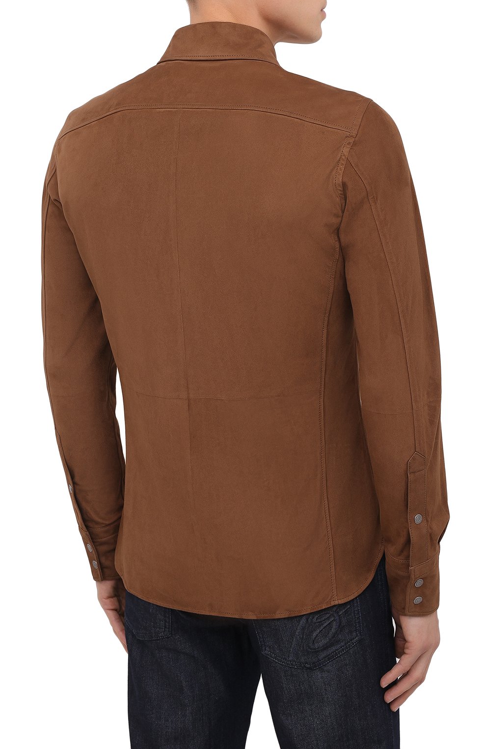 Мужская замшевая рубашка TOM FORD коричневого цвета, арт. BV414/TFL646 | Фото 4 (Материал внешний: Замша, Натуральная кожа; Воротник: Кент; Рукава: Длинные; Манжеты: На кнопках; Случай: Повседневный; Длина (для топов): Стандартные; Региональные ограничения белый список (Axapta Mercury): RU; Принт: Однотонные; Мужское Кросс-КТ: Рубашка-одежда; Стили: Кэжуэл)