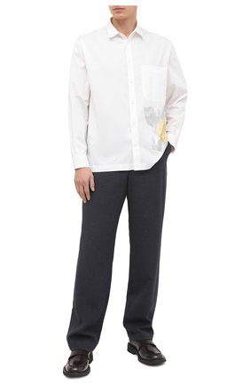 Мужская хлопковая рубашка JACQUEMUS белого цвета по цене 43400 руб., арт. 206SH02/146113 | Фото 2 Мужская хлопковая рубашка JACQUEMUS белого цвета, арт. 206SH02/146113 | Фото 2