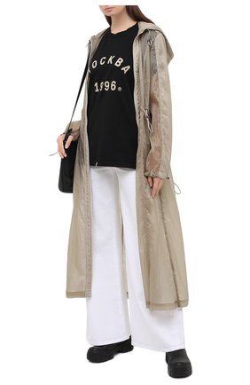Женская хлопковая футболка TOSKVA черного цвета по цене 9800 руб., арт. GIRL BASE t-shirt-TS.W002-W21-T4M-900-300 | Фото 2 Женская хлопковая футболка TOSKVA черного цвета, арт. GIRL BASE t-shirt-TS.W002-W21-T4M-900-300 | Фото 2