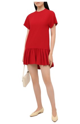 Женское платье REDVALENTINO красного цвета по цене 43700 руб., арт. UR0VAV40/0F1 | Фото 2 Женское платье REDVALENTINO красного цвета, арт. UR0VAV40/0F1 | Фото 2