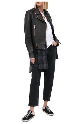 Женские кожаные кеды subot GOLDEN GOOSE DELUXE BRAND черно-белого цвета по цене 41400 руб., арт. GWF00110.F000167 | Фото 2 Женские кожаные кеды subot GOLDEN GOOSE DELUXE BRAND черно-белого цвета, арт. GWF00110.F000167 | Фото 2
