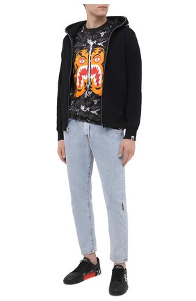Мужская хлопковая футболка BAPE серого цвета по цене 15150 руб., арт. 1G80109006 | Фото 2 Мужская хлопковая футболка BAPE серого цвета, арт. 1G80109006 | Фото 2