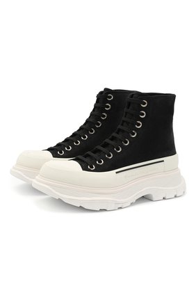 Женские замшевые ботинки ALEXANDER MCQUEEN черного цвета по цене 49950 руб., арт. 633900/WHBGU | Фото 1 Женские замшевые ботинки ALEXANDER MCQUEEN черного цвета, арт. 633900/WHBGU | Фото 1